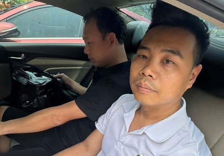 [VIDEO] Cam vụ việc 2 người đàn ông đi xe ô tô tương tác nam thanh niên 19 tuổi trên đường Nguyễn Khang